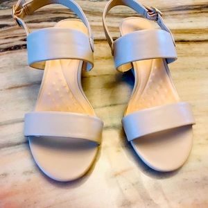 Easy Spirit woman sandals, size 6.5W